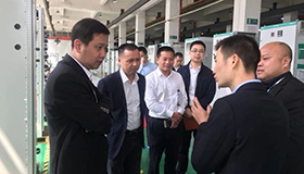 樂清市市長蒞臨車間參觀指導.